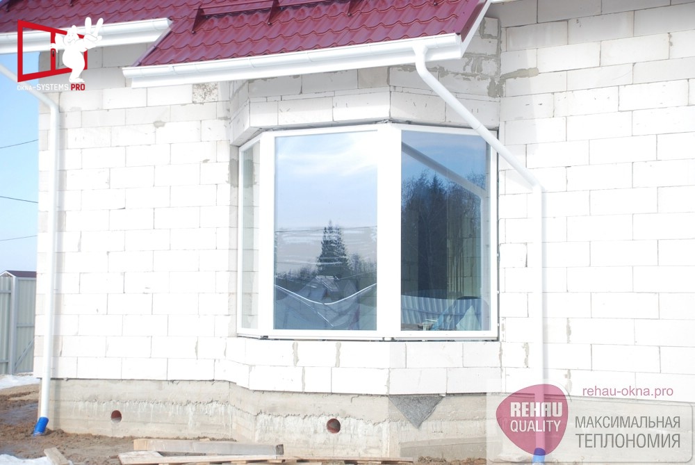 Пластиковые окна Рехау в дом из пеноблоков в Клину